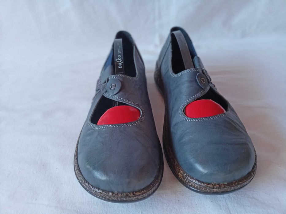 Loretta półbuty roz. 41 - dł. wkł.26,4 cm- skóra- super stan.