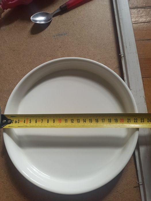 Форма кругла для запікання і випічки