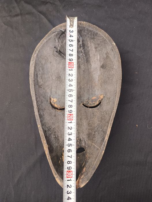 Drewniana afrykańska maska