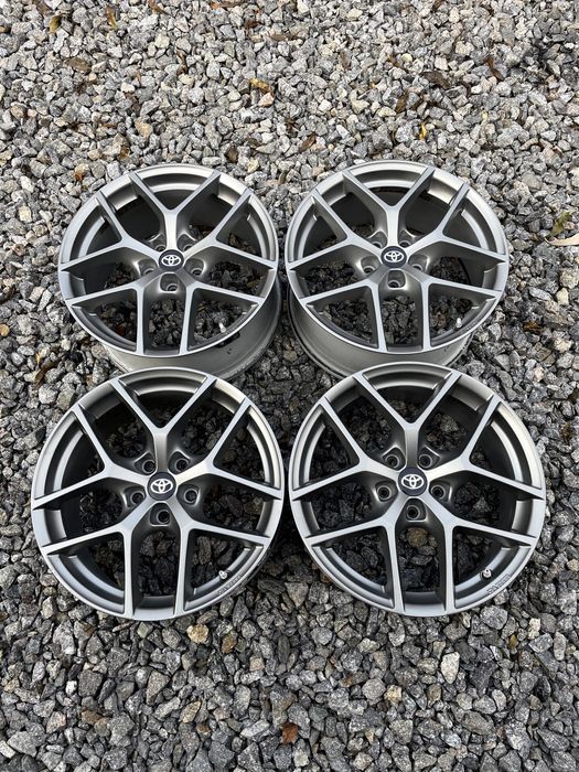 Диски Borbet R18 5.114.3 ET40 Тойота Рав 4 Мазда СХ5 Нісан Кіа Хюндай