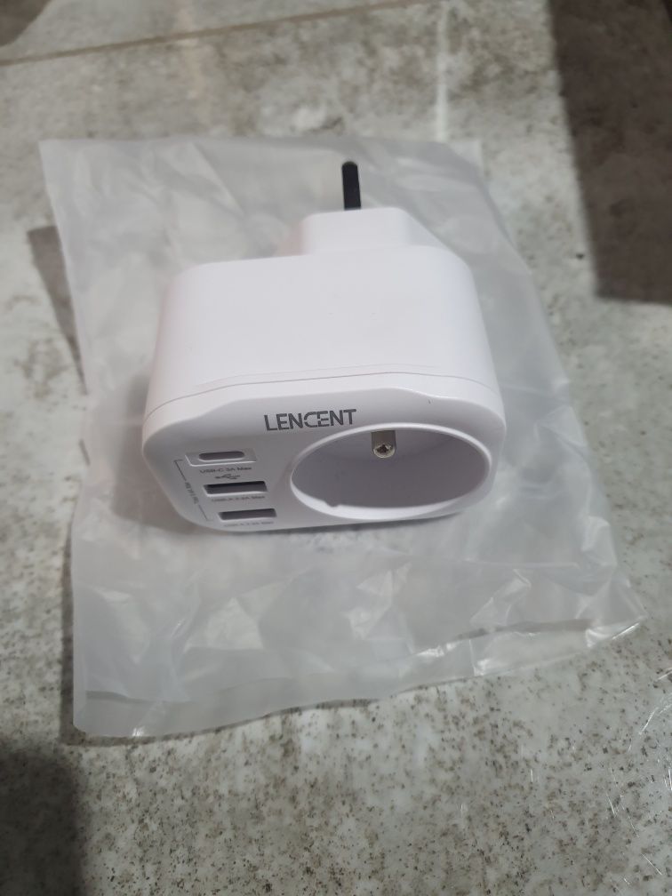 Gniazdko rozdzielacz Lencent 2 USB + 1 USB C