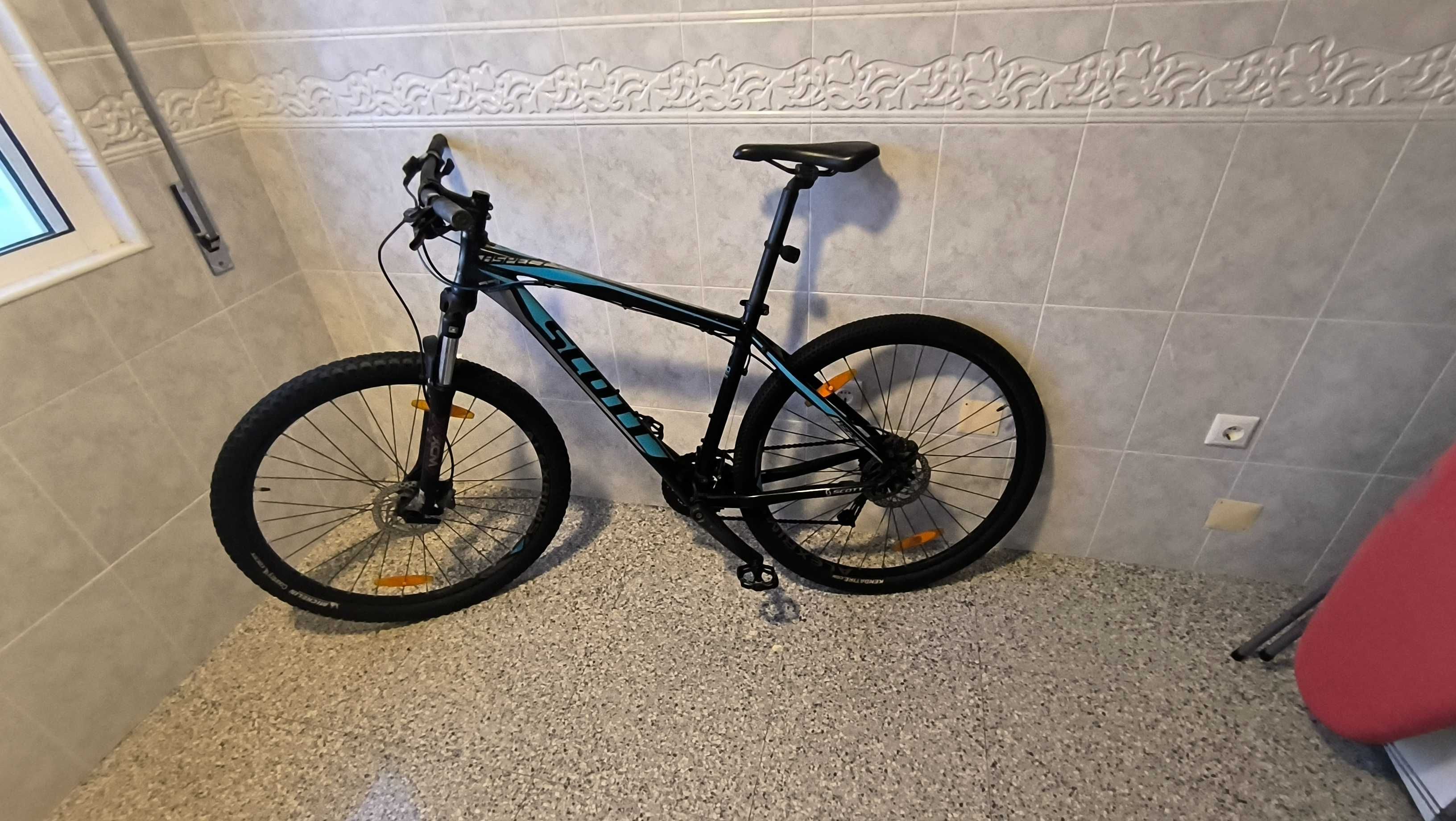 Vende-se bicicleta Scott Aspect 930 - quadro L
