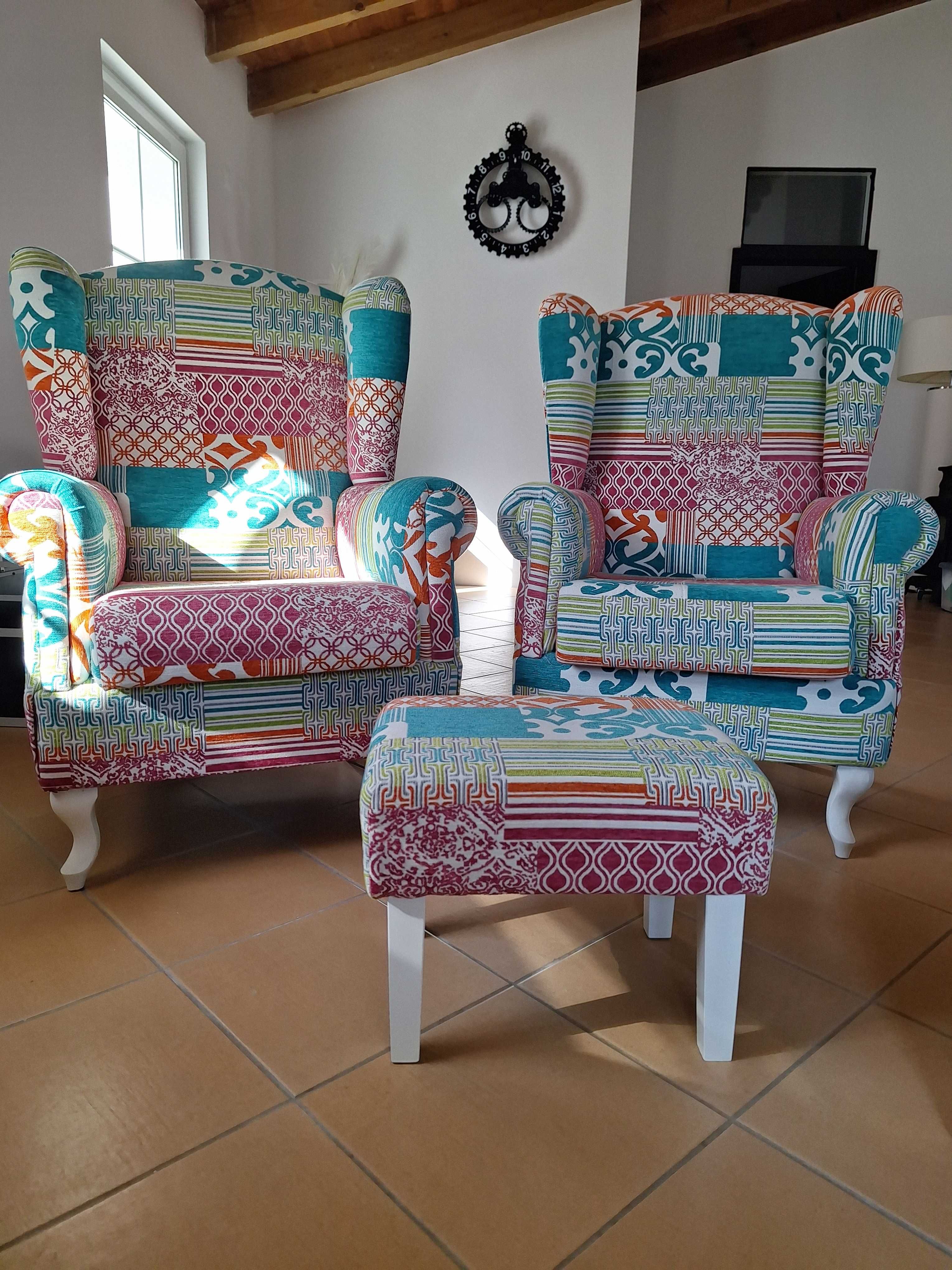 Patchwork chairs with pouf, cadeiroes