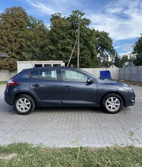 Renault Megane 2011 3 покоління