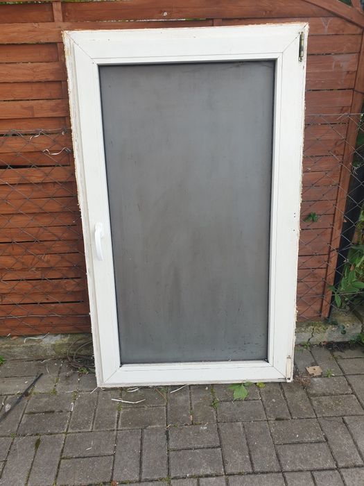 Okno  plastikowe  szyba mleczna