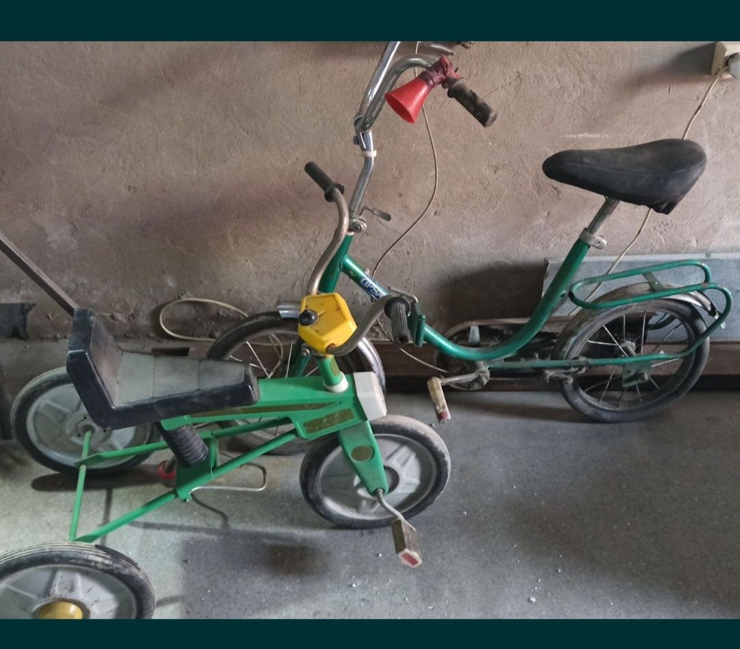 Детские велосипеды СССР ретро трех колесный и Дружок складной