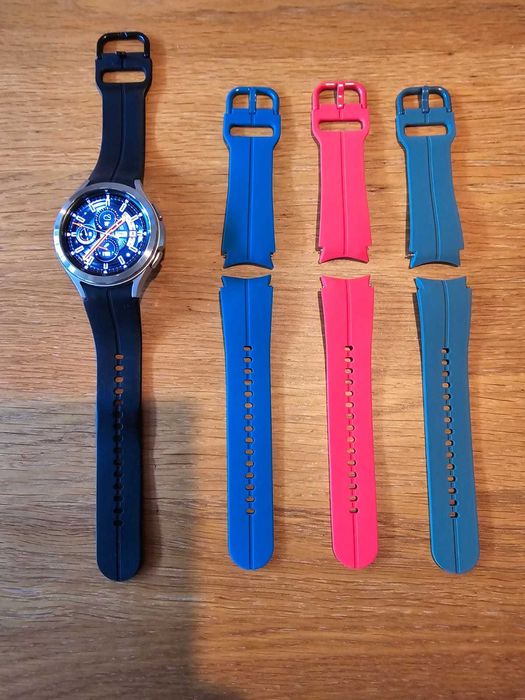 Samsung Galaxy Watch 4 Classic + 3 braceletes oferta