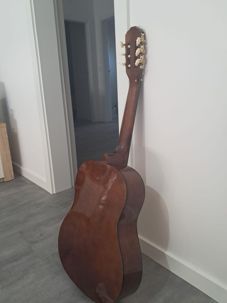 Vendo guitarra stagg