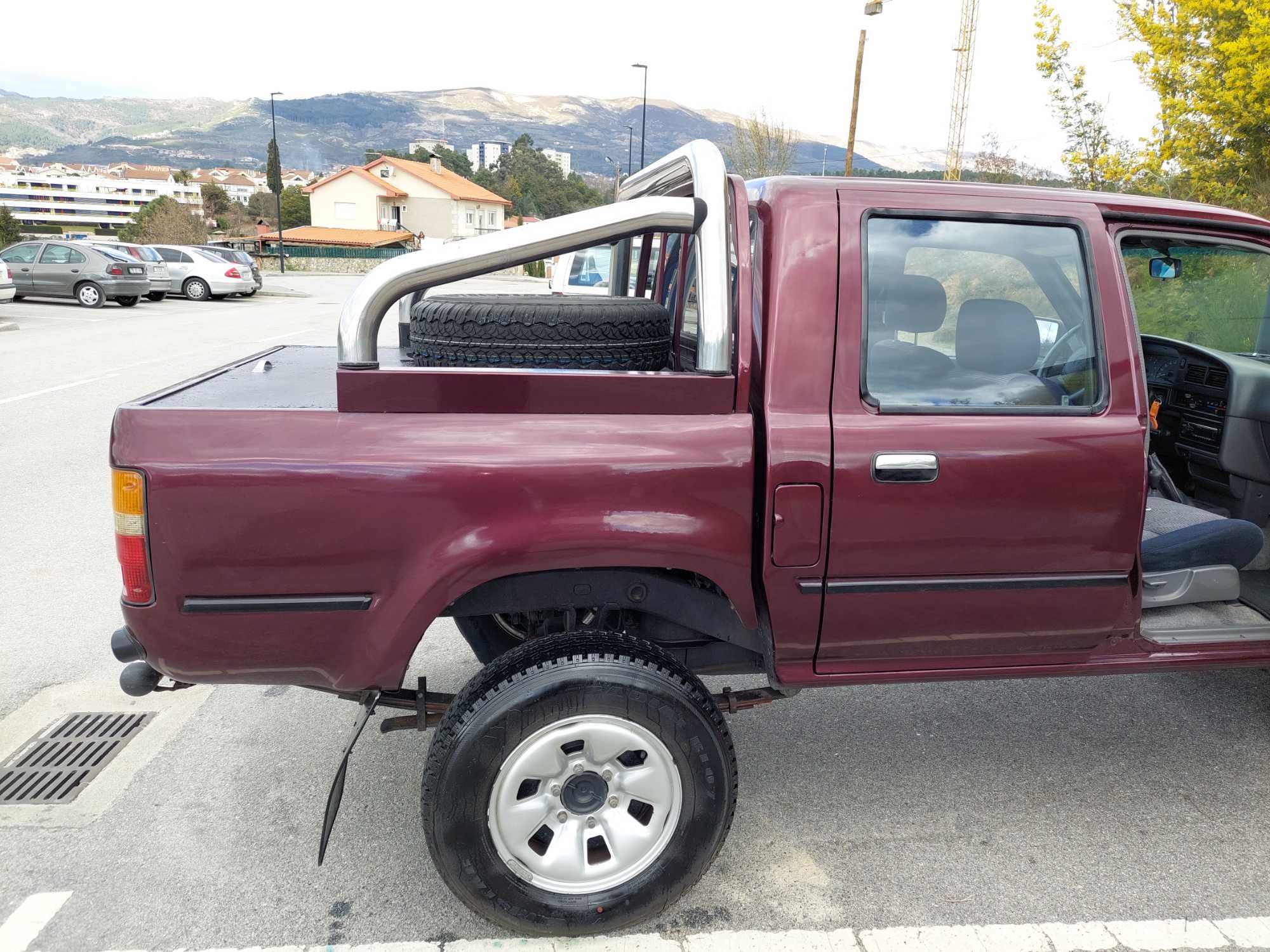 Toyota Hilux 4x4