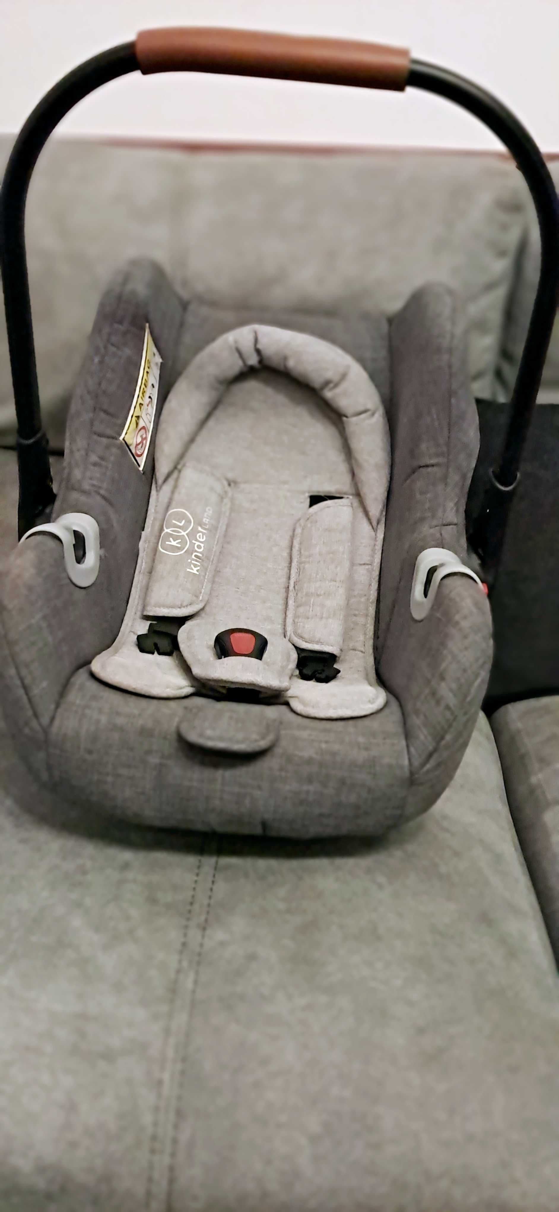 Ovo/Cadeira para bebe MARCA KINDER