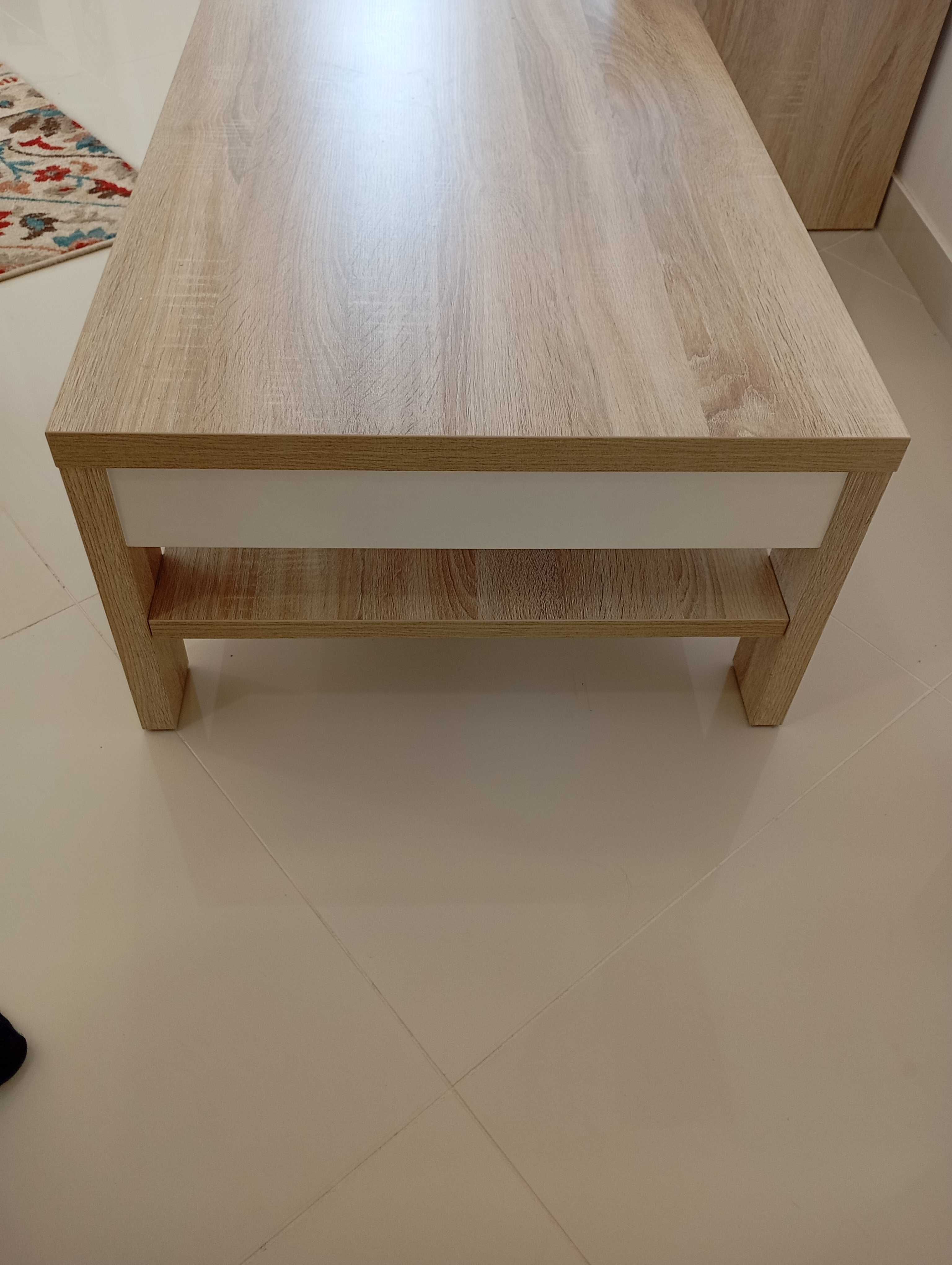 Mesa de sala/apoio
