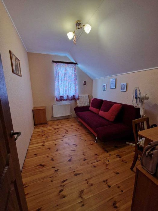 Будинок з власним виходом до озера