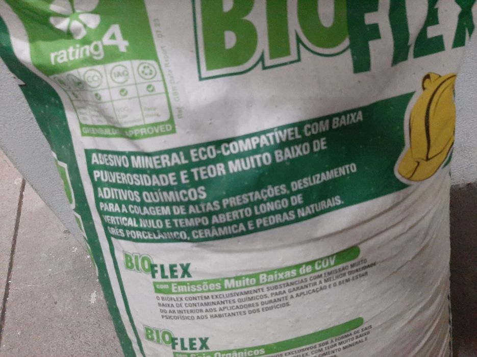 Cimento cola Kerakoll Bioflex