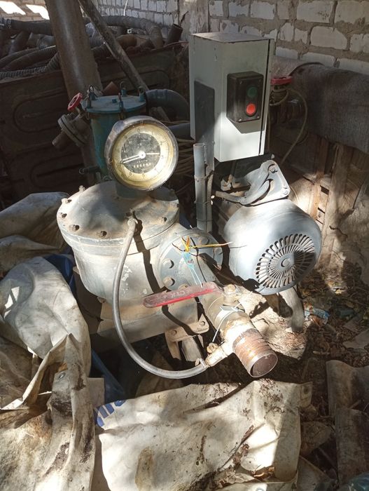 Насос для перекачки нефтепродуктов