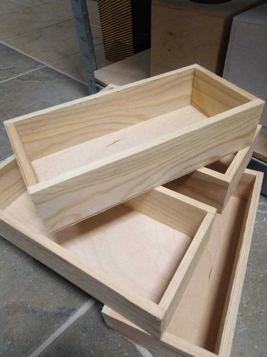 Drewniane skrzynki surowe czyszczone Stroik podkład pudełko