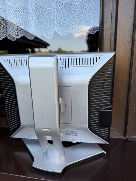 Monitor dell