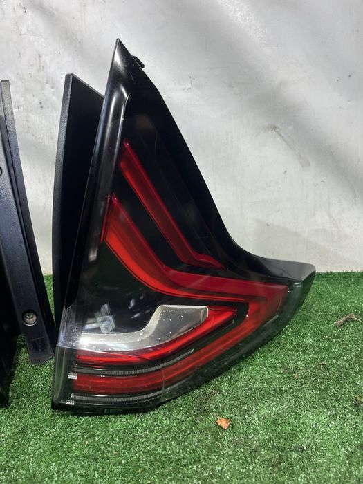 Задні ліхтарі (стопи) для Renault Espace фонар ліхтар рено еспейс