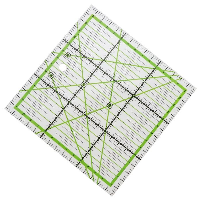 Линейка для пэчворка и квилтинга, 15х15 см (акрил 3мм)