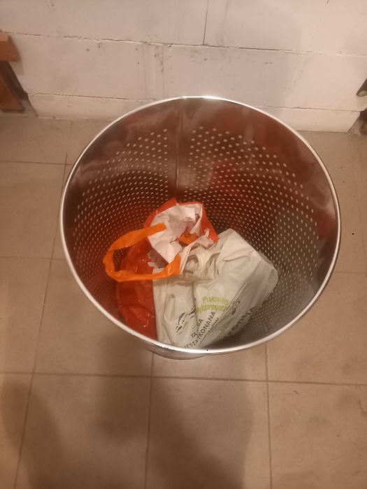 Kosz na pranie chromowany