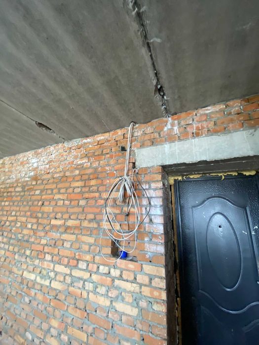 Продаж 2к квартири Південно-Захід SL