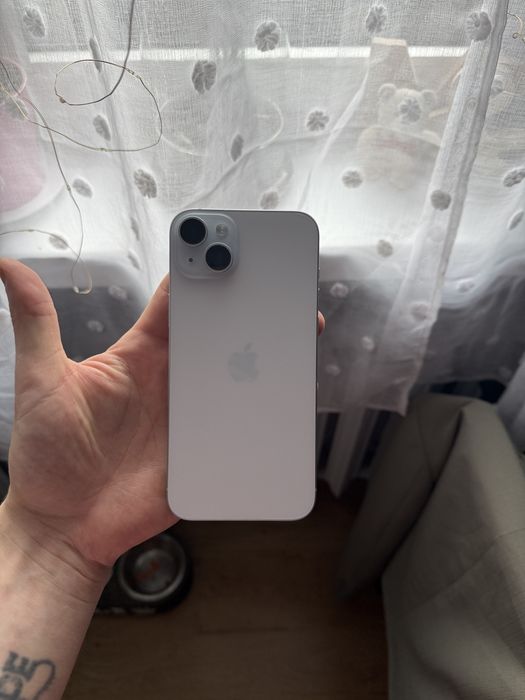 iPhone 15 plus 128 GB