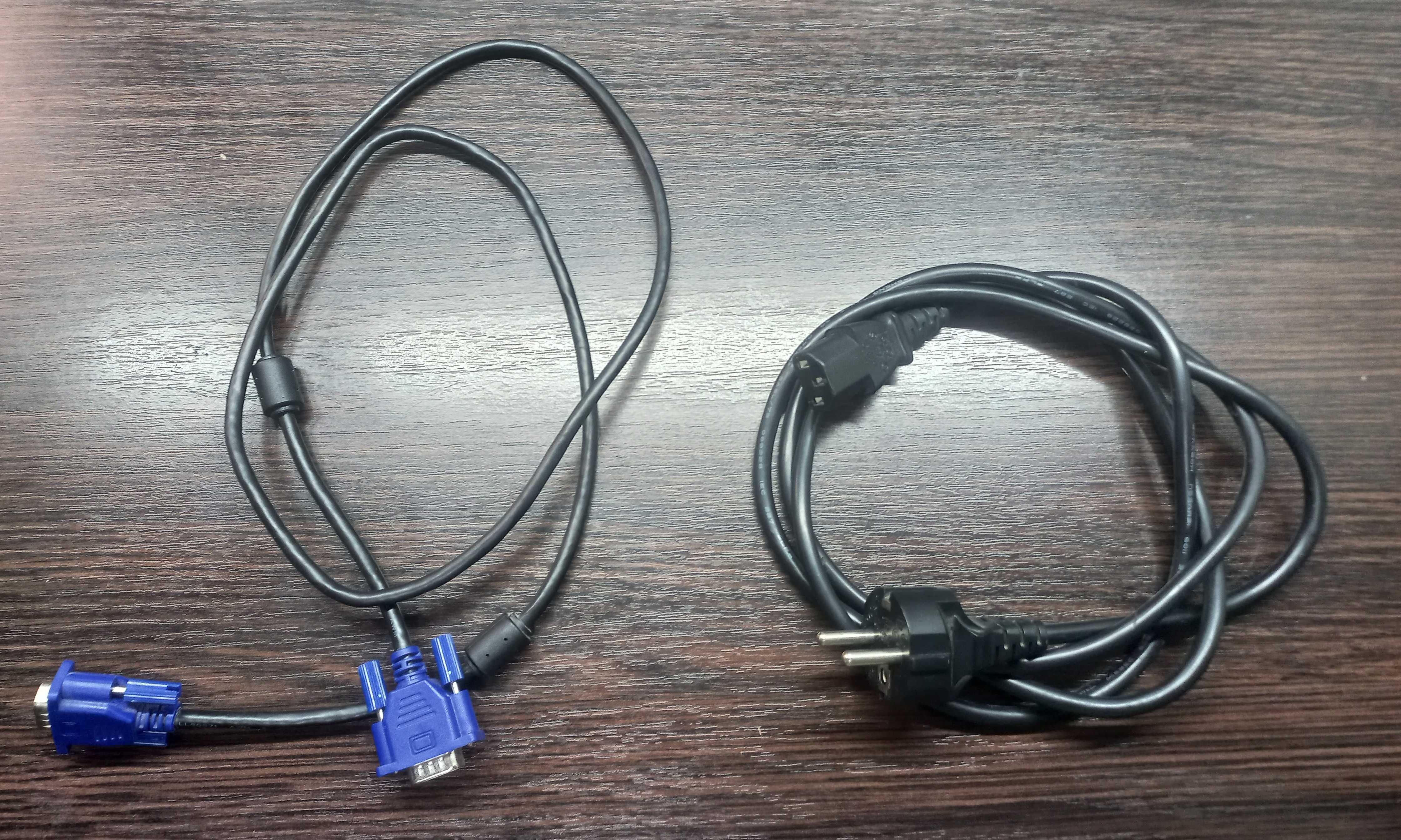 LED монитор 19 дюймов Philips 193V5L 193V5LSB2/62+VGA+ПРОВОД ПИТАНИЯ