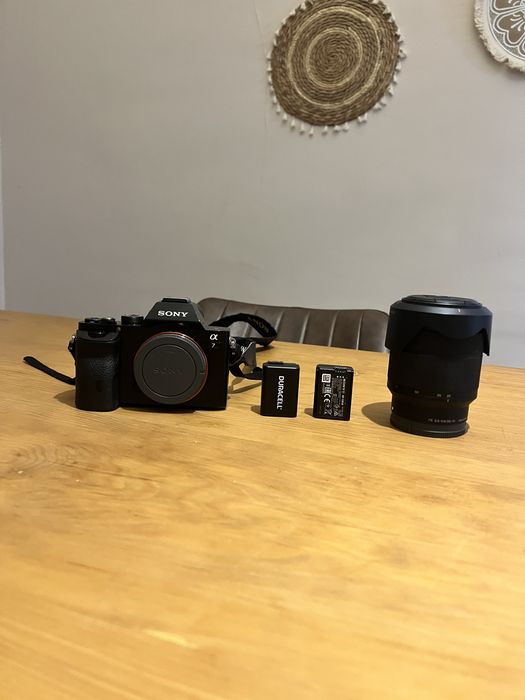 Sony a7 + 28-70mm OSS - kit completo (como novo, 26 mil disparos)