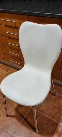 Cadeiras cozinha brancas modernas