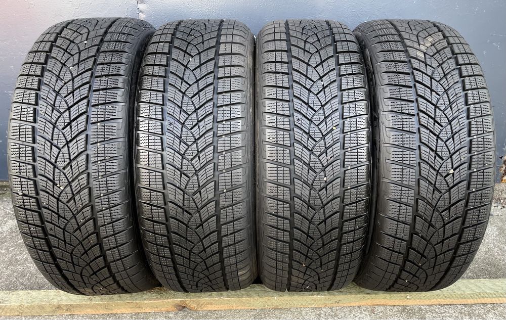 4x opony zimowe 215/50 r19 93T Good Year UltraGrip Performance (8mm)