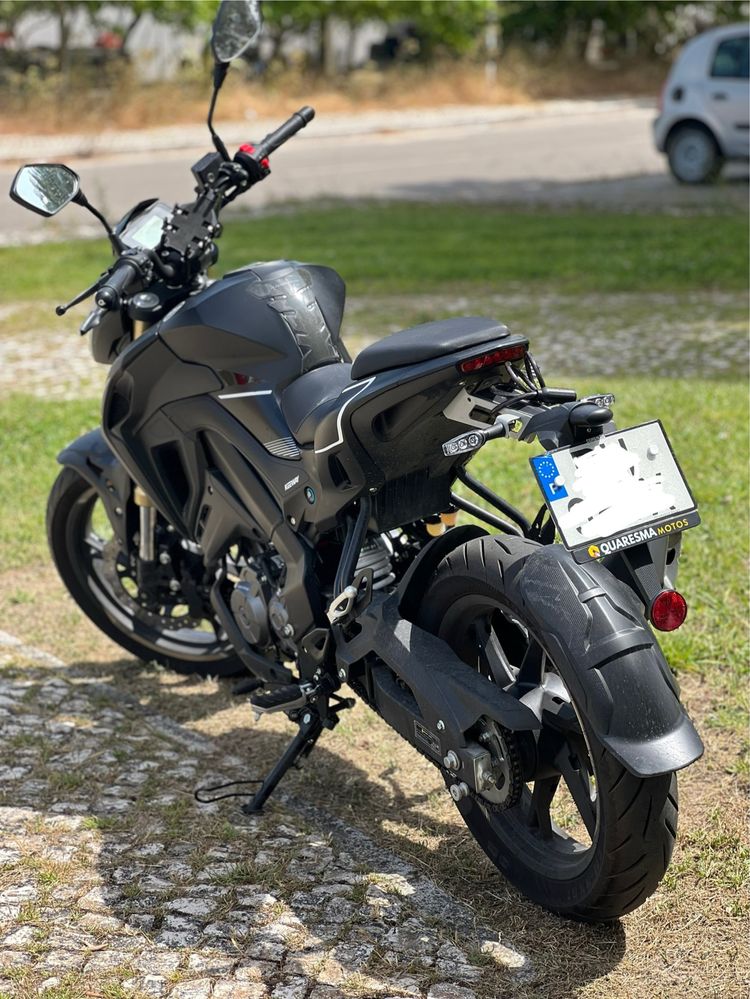 Moto Keeway RKF ano 2024
