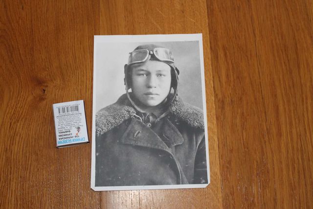 старинная фотография летчика