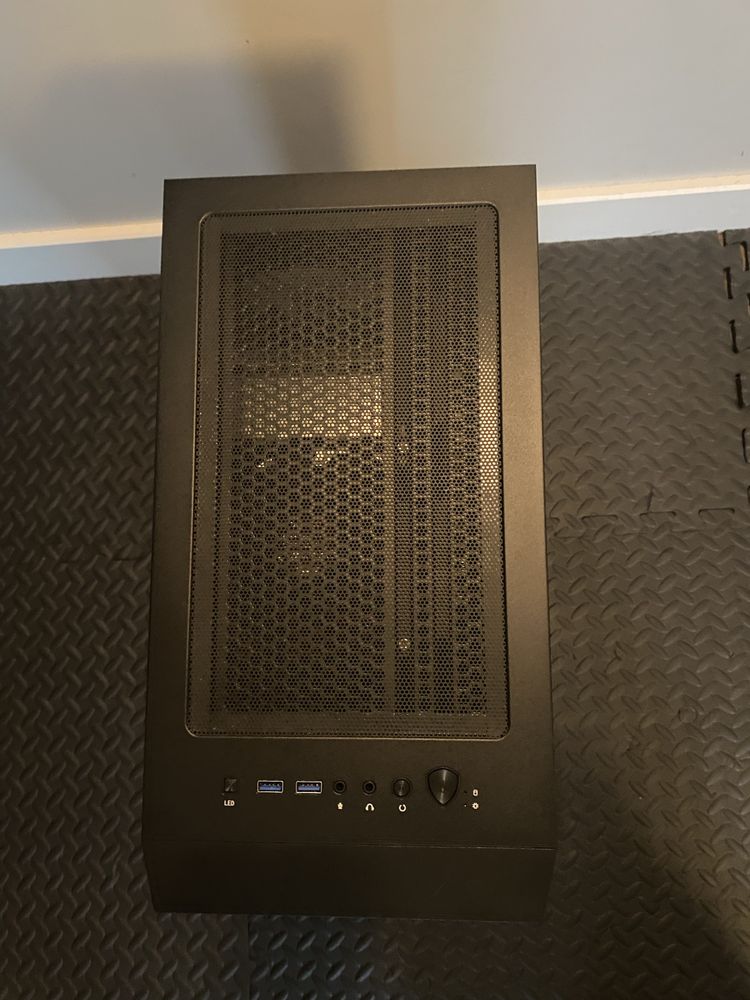 Komputer gamingowy RTX 4070 Ti, i5-13500, 32GB RAM, SSD 2TB