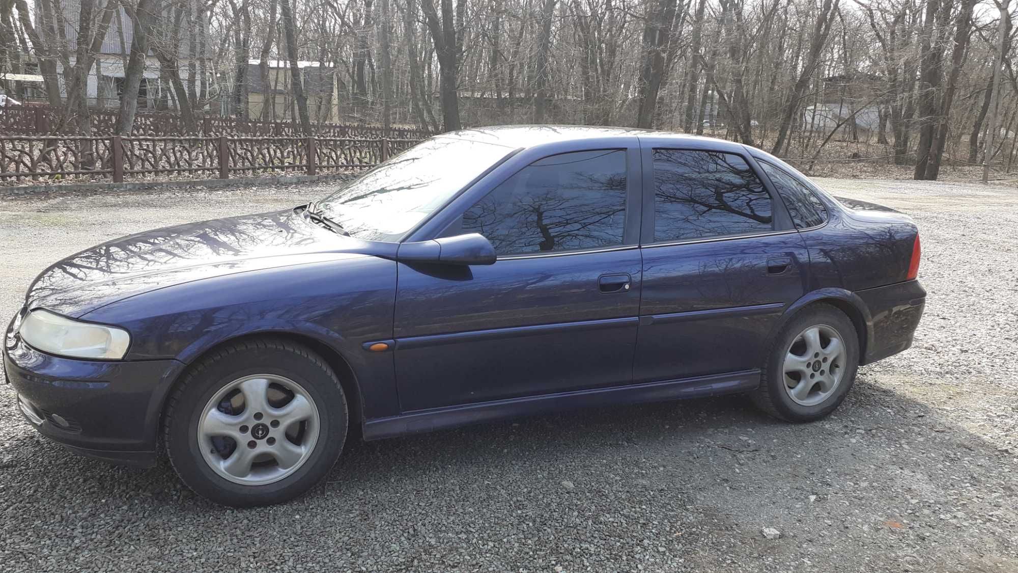 Opel Vectra B 2.0 16v