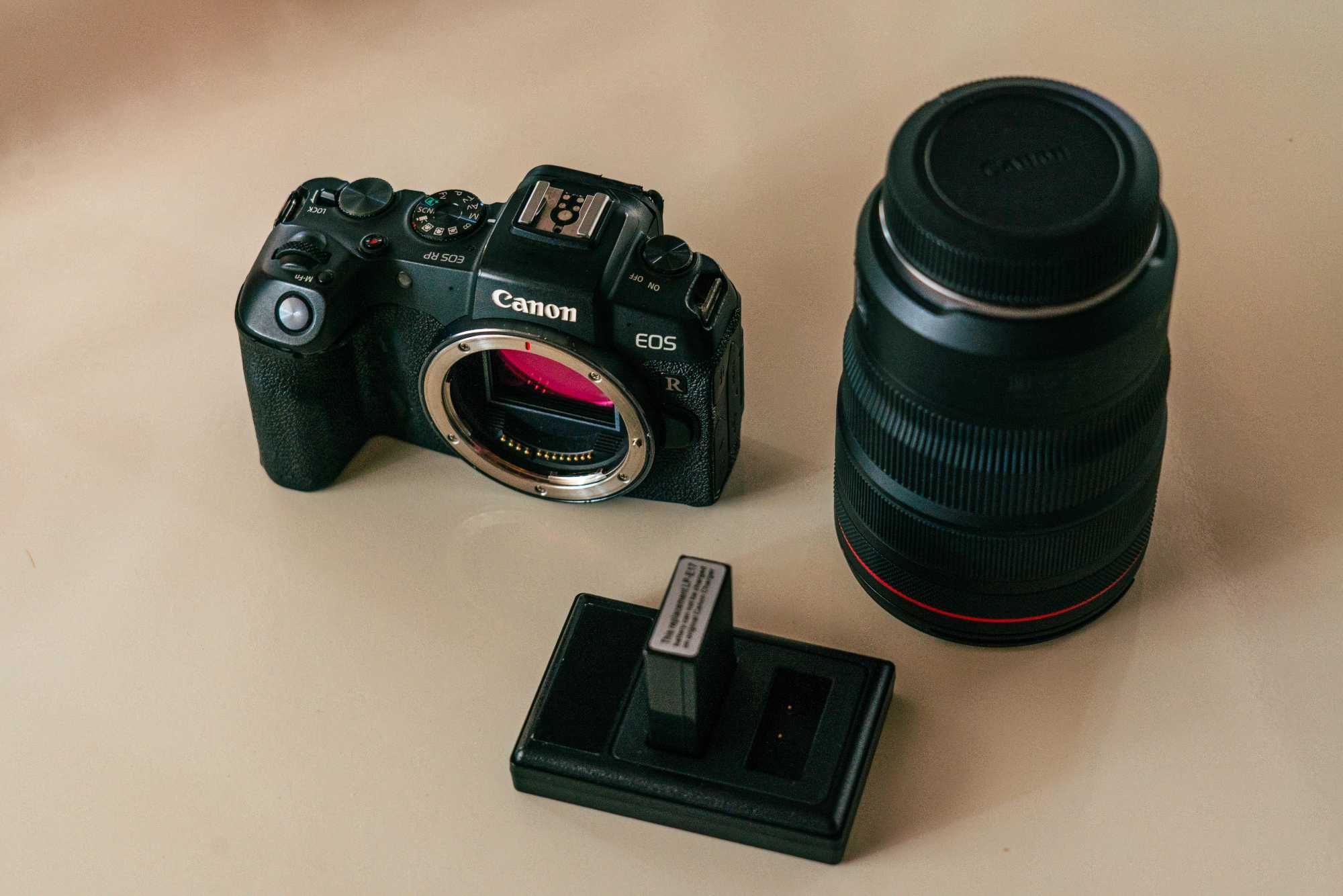 Canon EOS RP - corpo