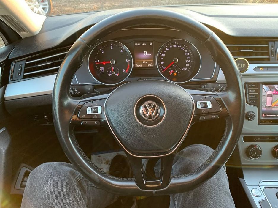 Volkswagen Passat b8 2.0tdi 2016 Avtomat