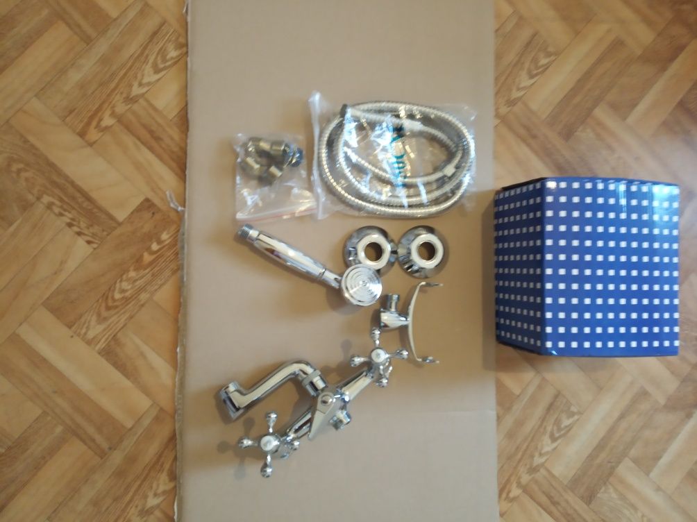 Bateria retro wannowa ruchoma wylewka.
