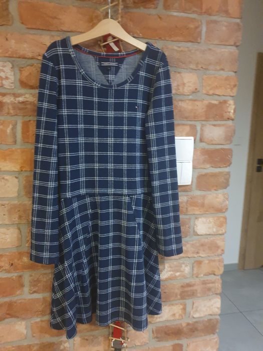 Sukienka 146 152 Krata tommy hilfiger długi rękaw  święta dzianina