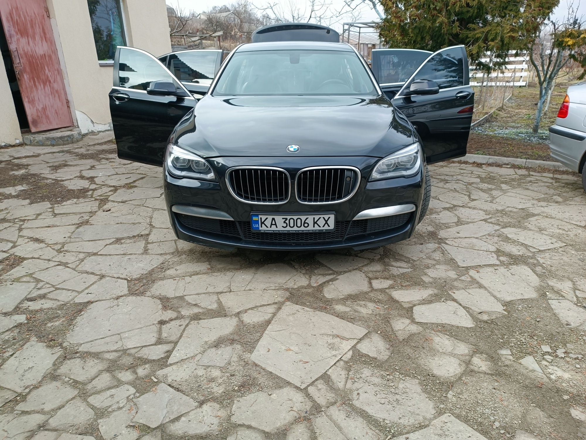 BMW 750LI M-пакет