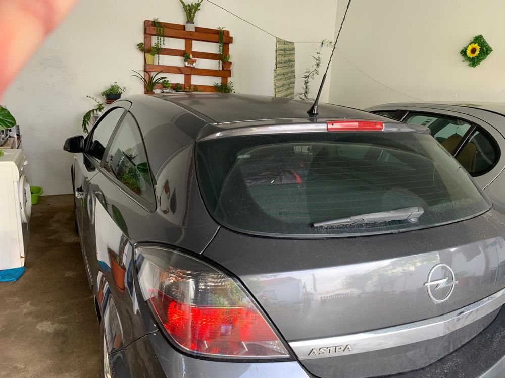 Opel Astra GTC 1.9 150cv