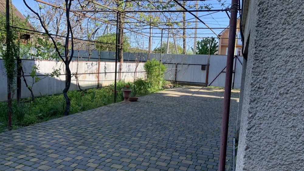 Аренда на 2 ком . пристройку в Минае