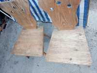 Krzesła drewniane stare