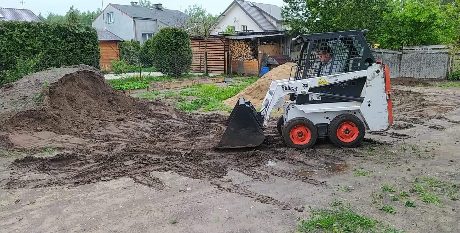 Zakładanie trawników~wycinka drzew~wertykulacja~prace ogrodowe