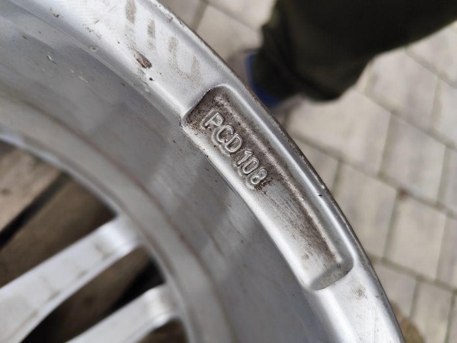 Alufelgi Dezent 5x108 kba52567 ford Volvo 18 cali