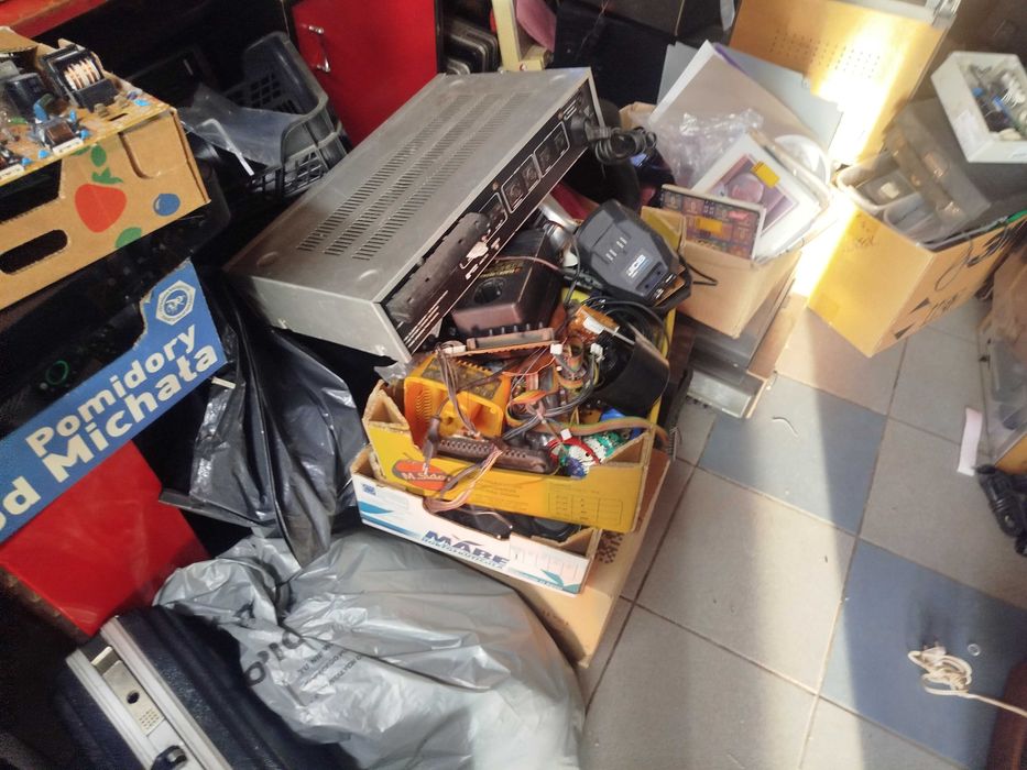 Elektronika zabytkowa * radia * i nnne