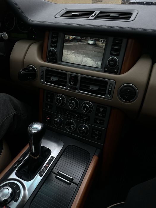 Продам ренж ровер RANGE ROVER