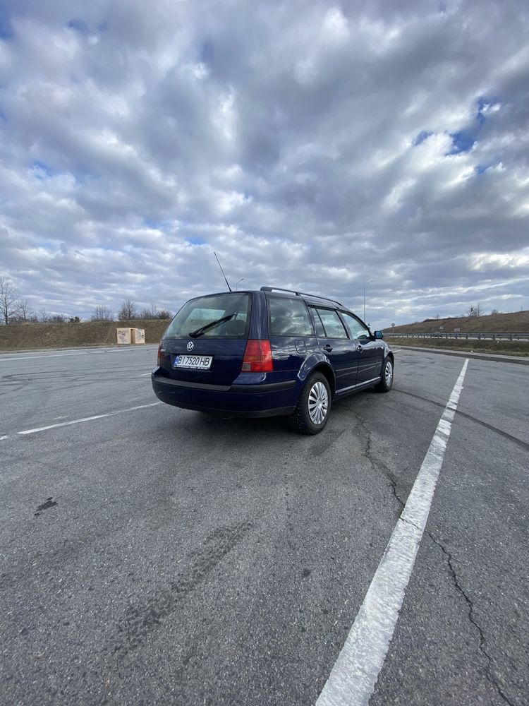 Продам Volkswagen Golf 4