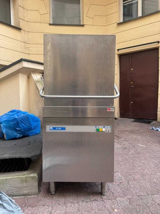 Gastronomiczna wyparzarka kapturowa