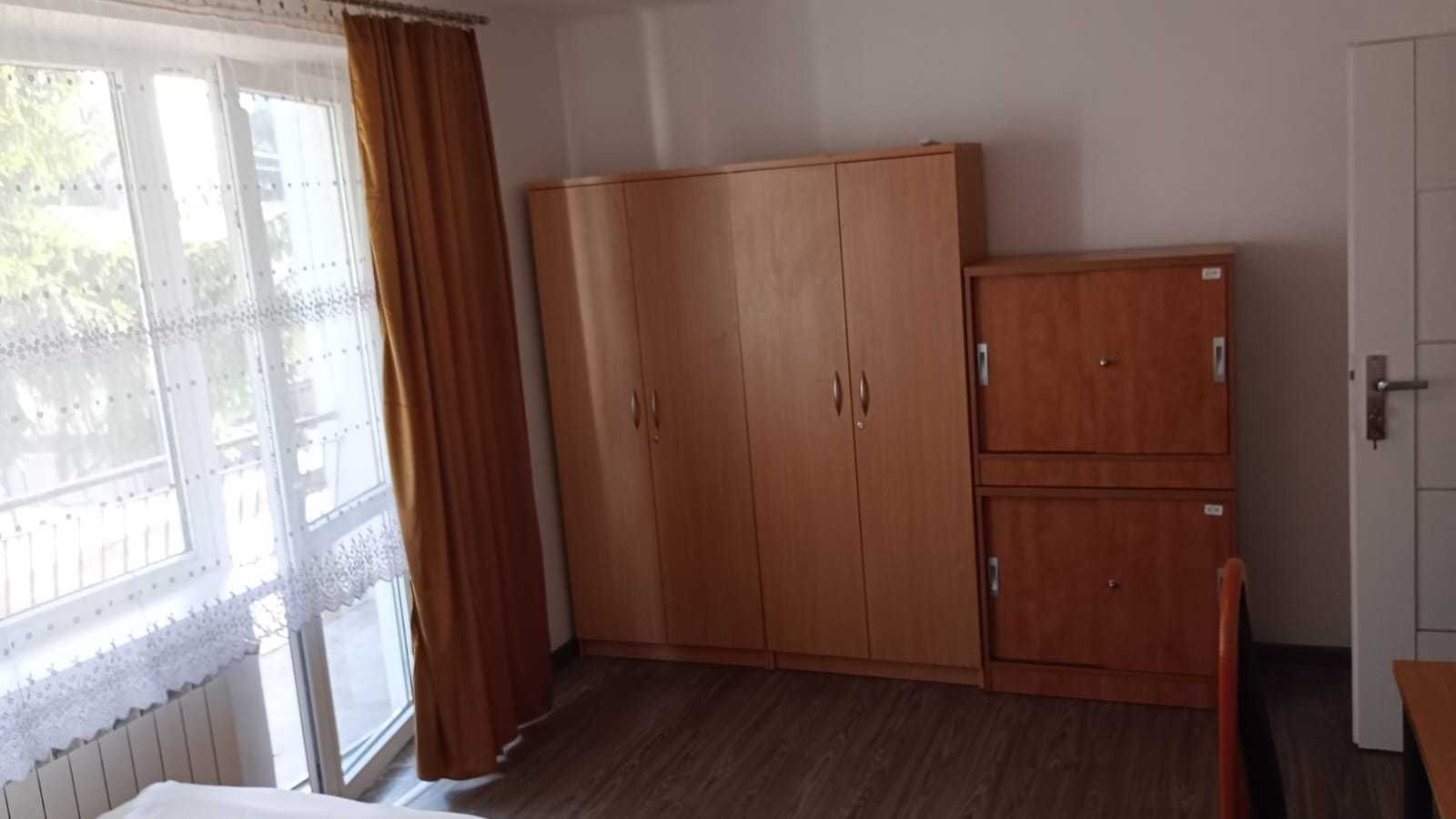 Kwatery pracownicze,tanie noclegi ,pokój, hostel ,pokoje,wynajem ZĄBKI