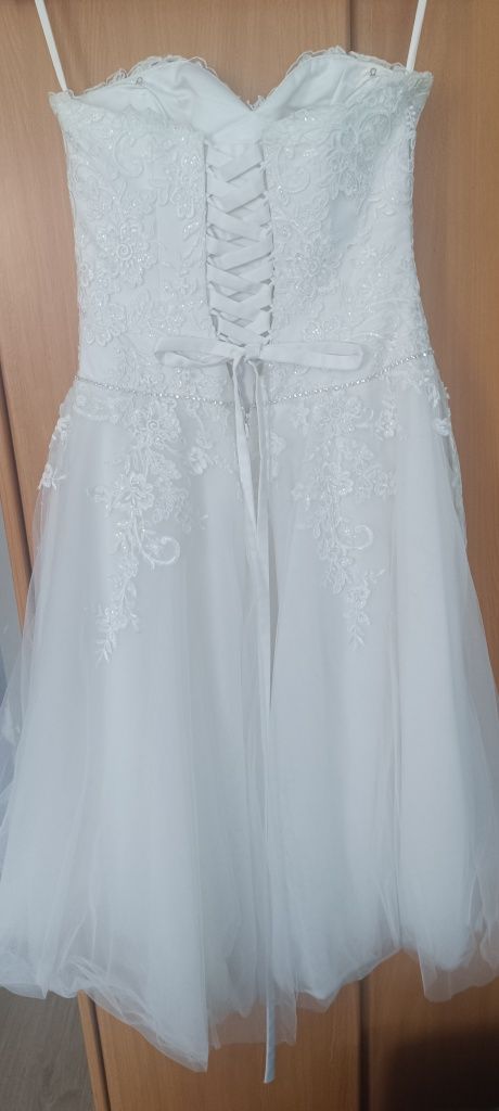 Suknia ślubna rozmiar 38,40,42