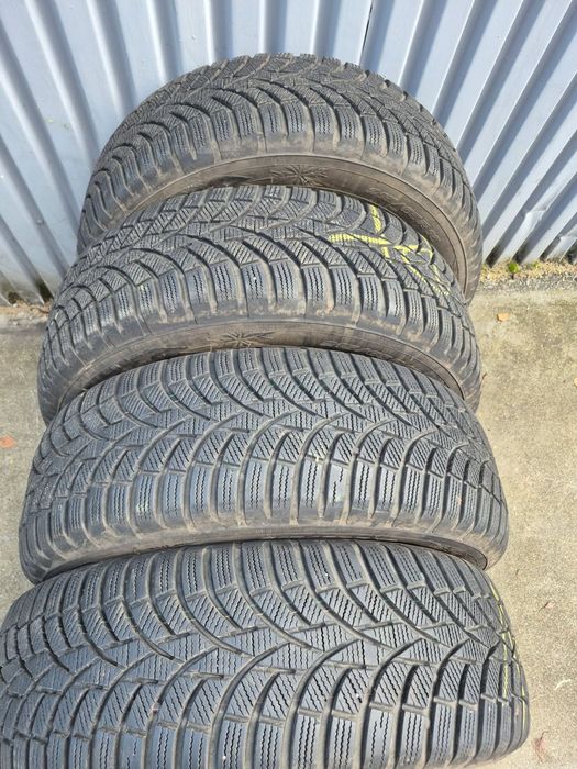 Opony zimowe TOYO r 18